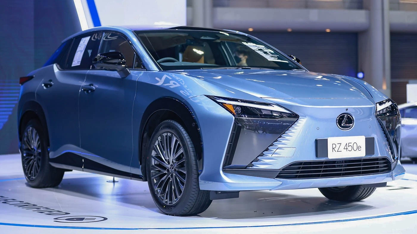 Lexus RZ: A Pioneering Entry in the Electric SUV Market